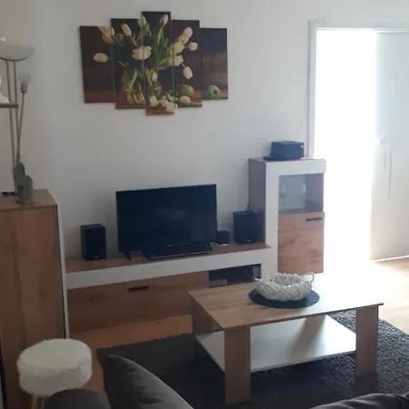 Vrchar Apartment *